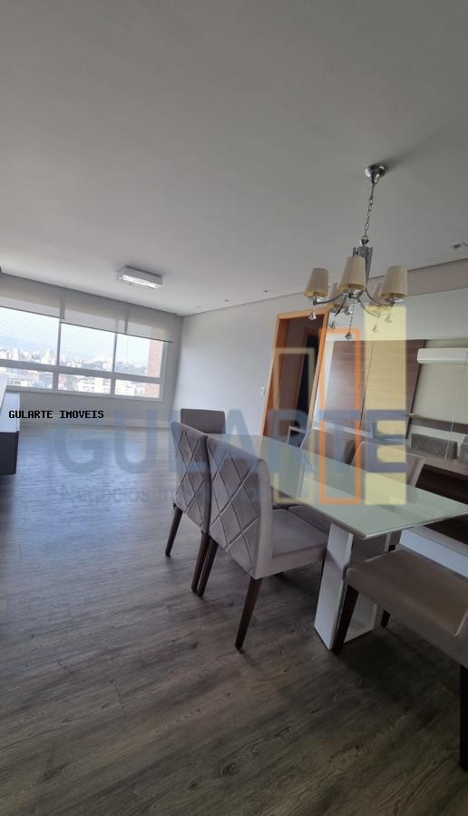 Apartamento à venda com 2 quartos, 84m² - Foto 2