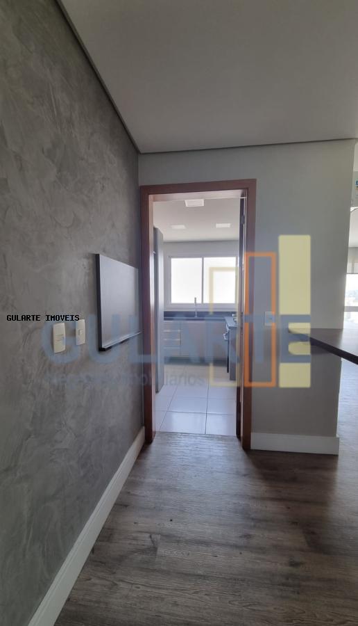 Apartamento à venda com 2 quartos, 84m² - Foto 8