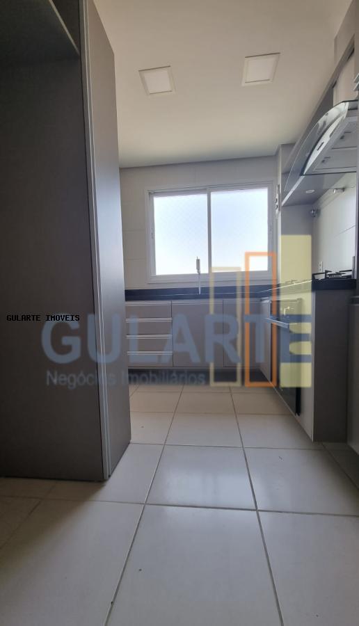 Apartamento à venda com 2 quartos, 84m² - Foto 9