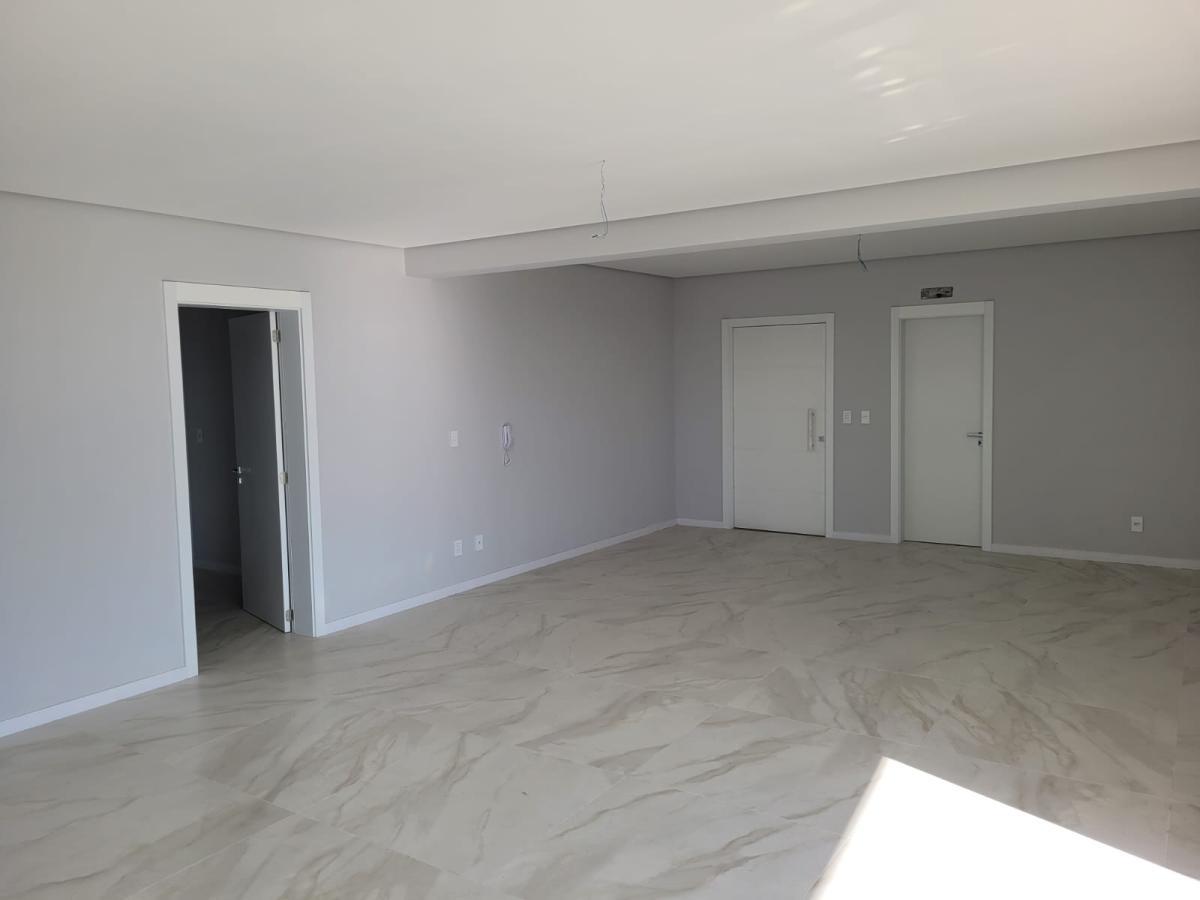 Apartamento à venda com 3 quartos, 185m² - Foto 5