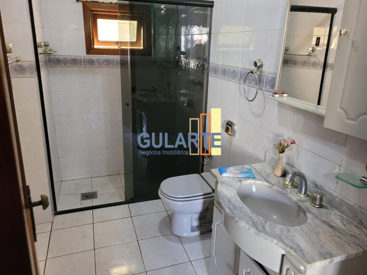 Casa à venda com 3 quartos, 190m² - Foto 13