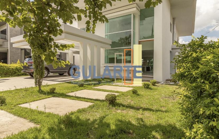 Casa de Condomínio à venda com 3 quartos, 358m² - Foto 3