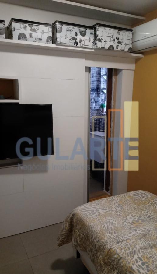 Apartamento à venda com 2 quartos, 61m² - Foto 12