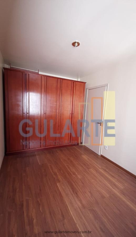 Apartamento à venda com 1 quarto, 55m² - Foto 11